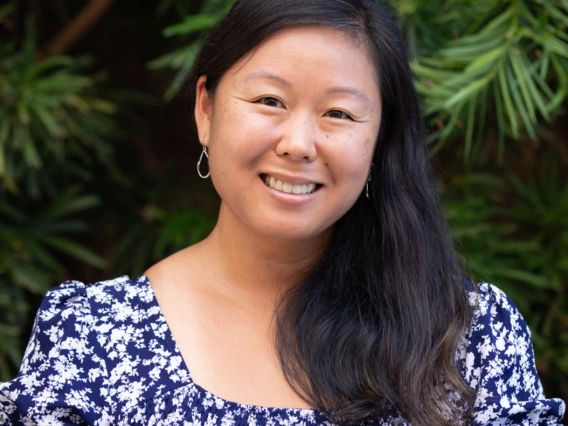 Jessica Chung headshot